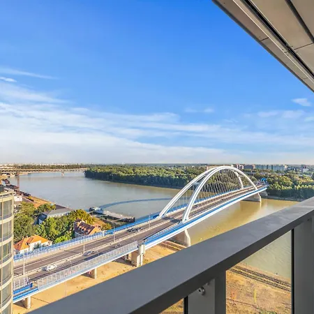 公寓 Eurovea Tower 2 Sky View 布拉迪斯拉发