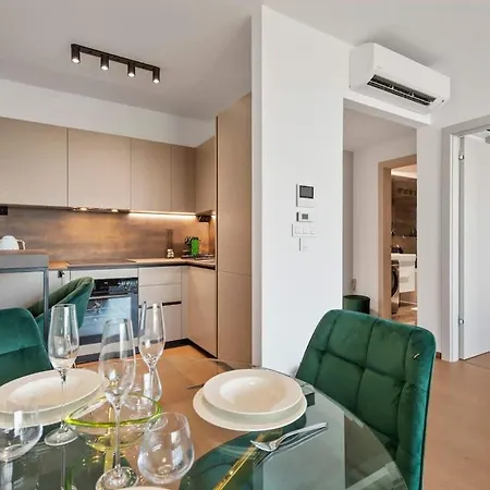 Eurovea Tower 2 Sky View Appartement *