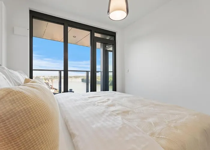 Eurovea Tower 2 Sky View Lejlighed *