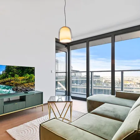 Eurovea Tower 2 Sky View * Μπρατισλάβα