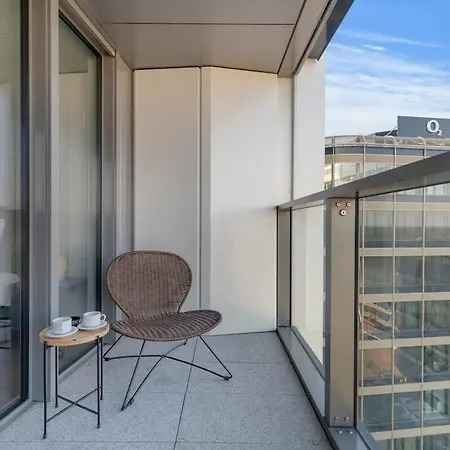 Διαμέρισμα Eurovea Tower 2 Sky View